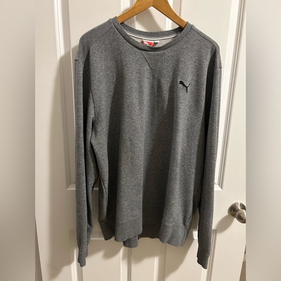 Puma Other - Puma crew neck sweatshirt